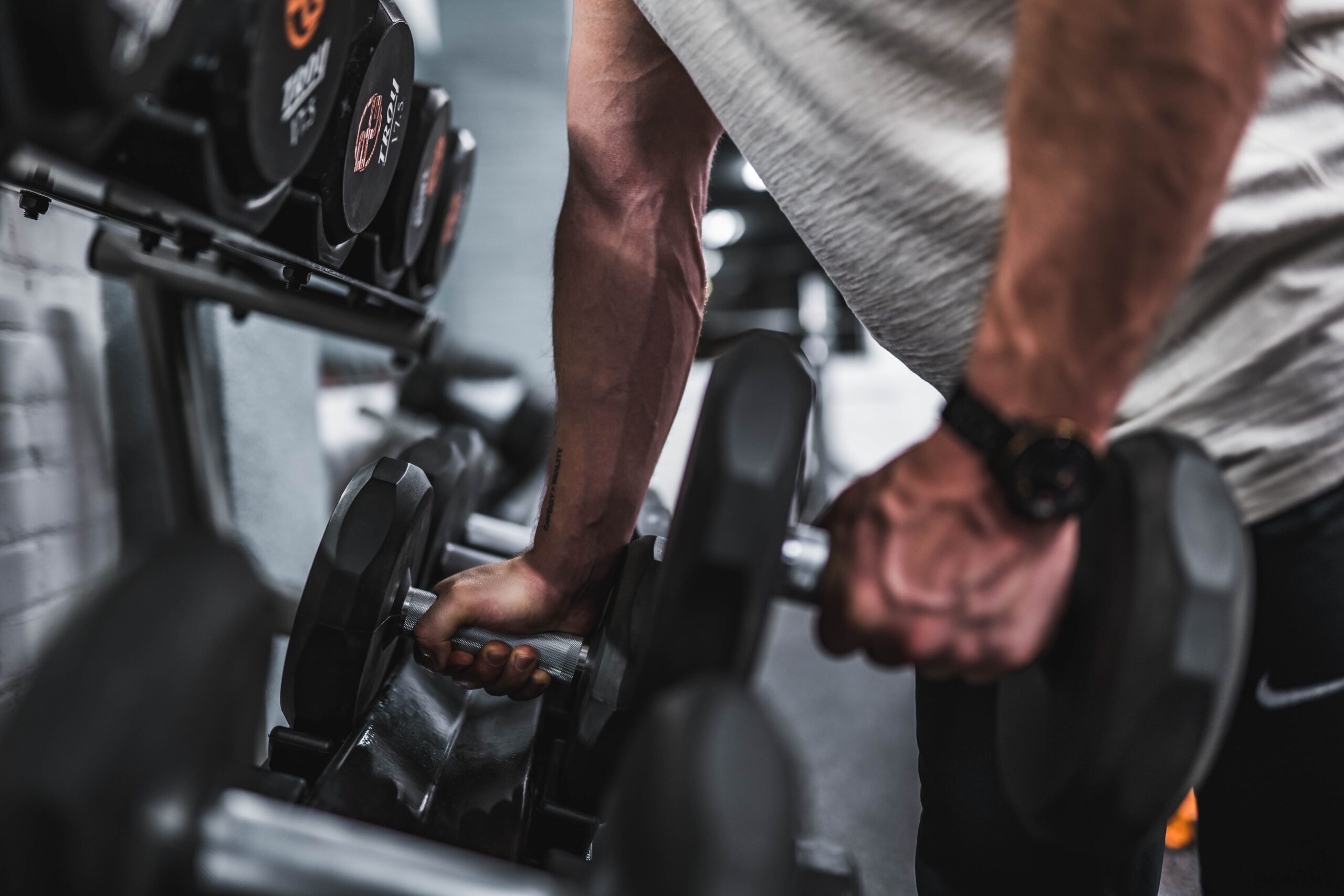 How To Lose Weight Fast In A Month At Home